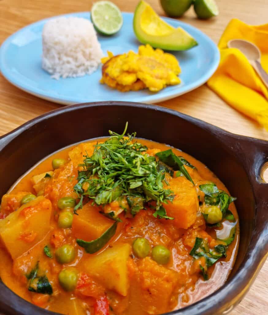 Colombian Vegetable Stew (Cazuela de Verduras)