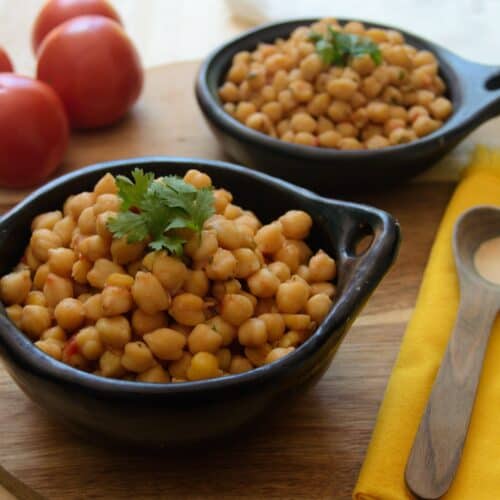 Colombian Chickpea Stew (Garbanzos Colombianos)