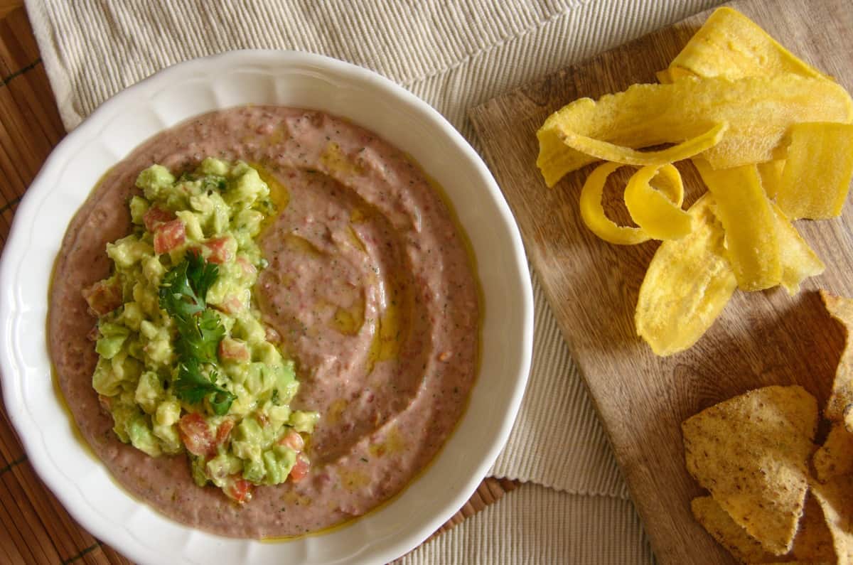 Dip De Frijoles Con Salsa De Aguacate Vecina Vegetariana