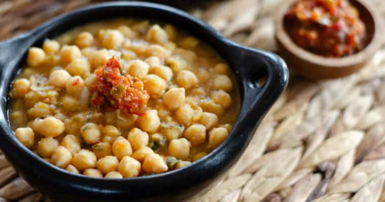 Colombian Chickpea Stew (Garbanzos Colombianos)