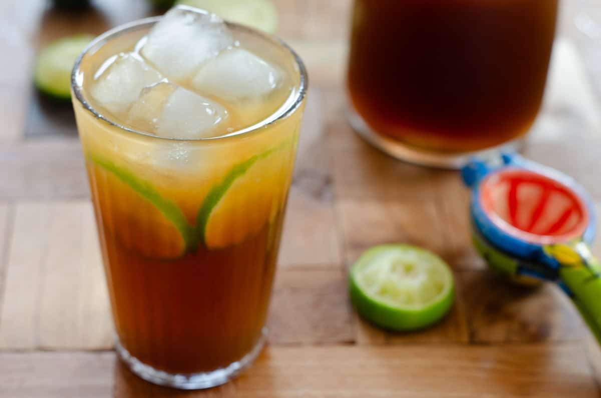 Limonada de Panela (Colombian Sugarcane Limeade)