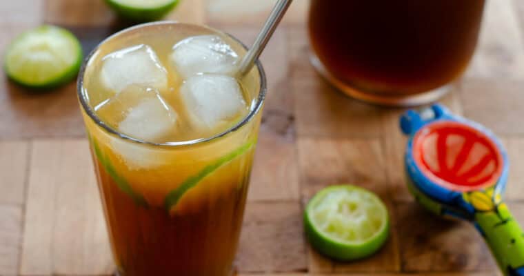 Limonada de Panela (Aguapanela)