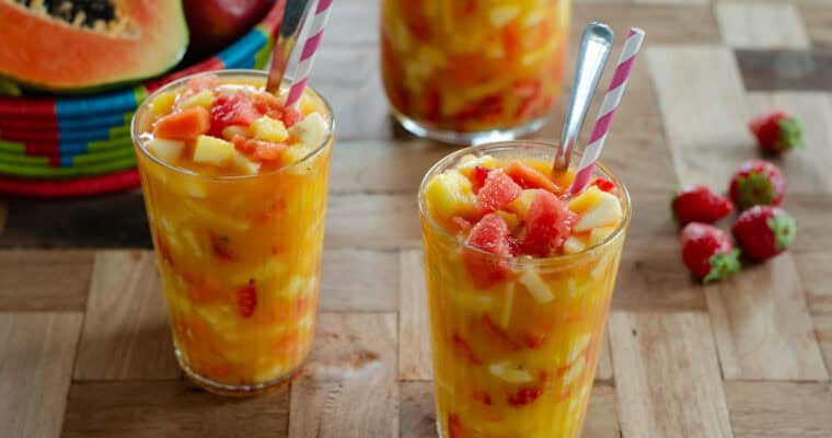 Salpicón (Colombian Fruit Cocktail)
